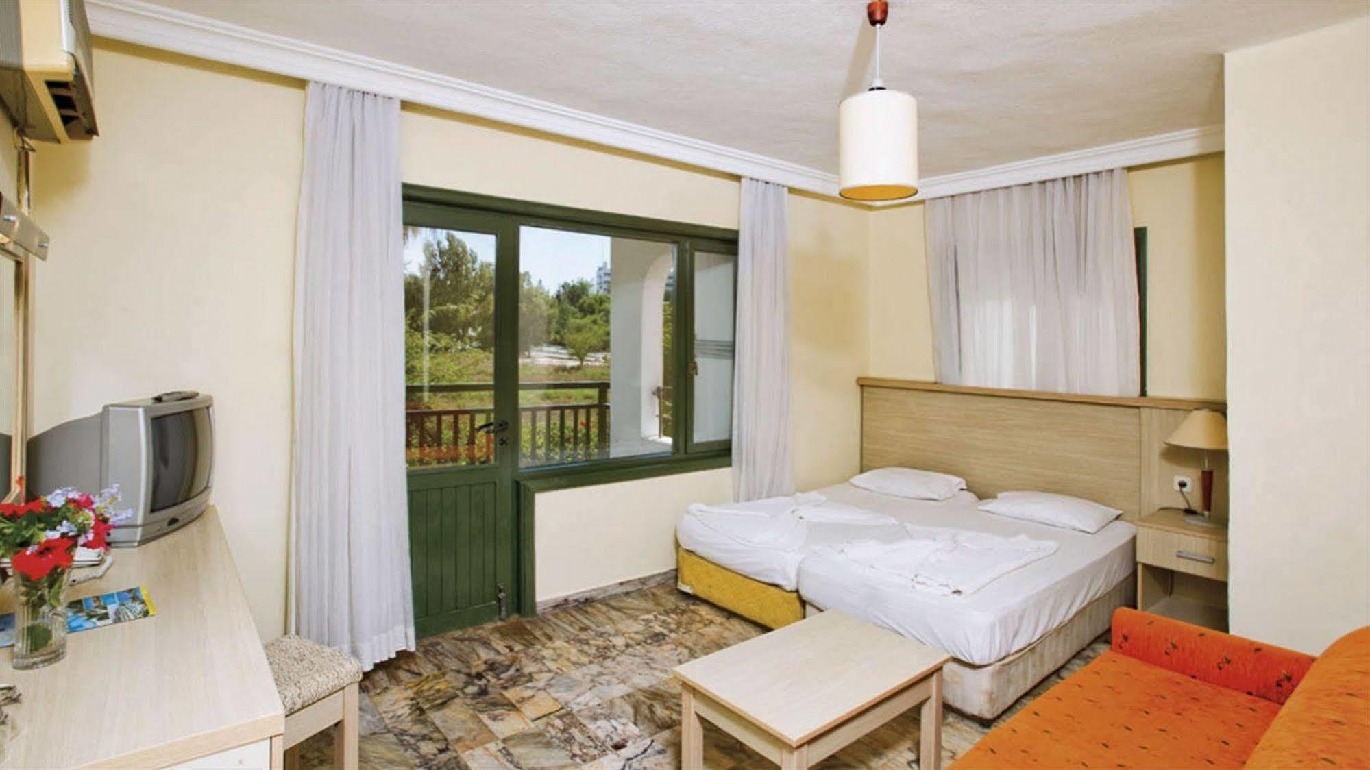 Sural Garden Hotel Side Esterno foto